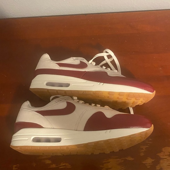 Nike White Sneakers Air Max 1 ladies size 12 fits men size 10.5 new authentic - Picture 6 of 9